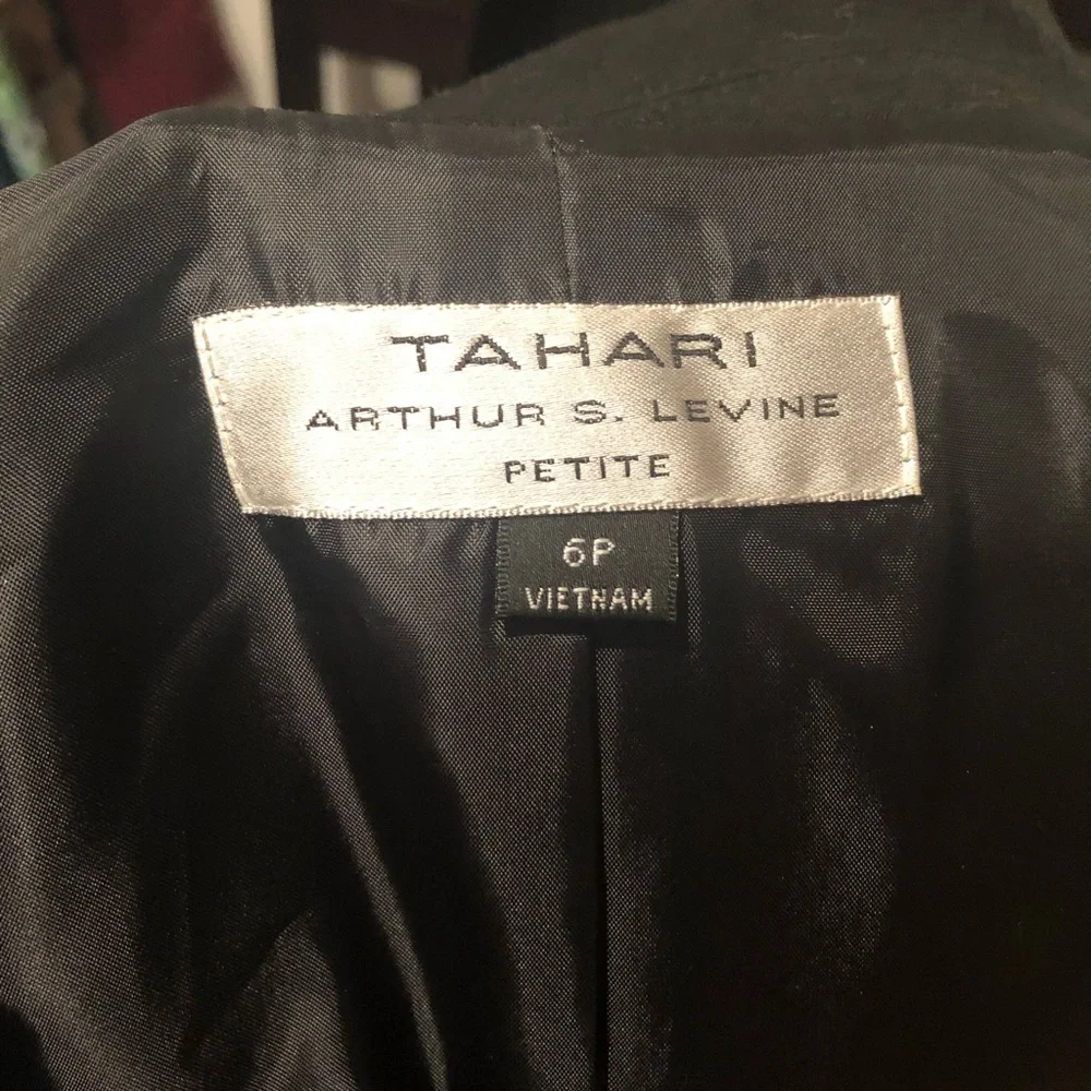 Black Tahari Blazer - Picture 8 of 9